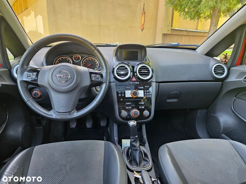 Opel Corsa 1.4 16V Selection 110 Jahre - 10