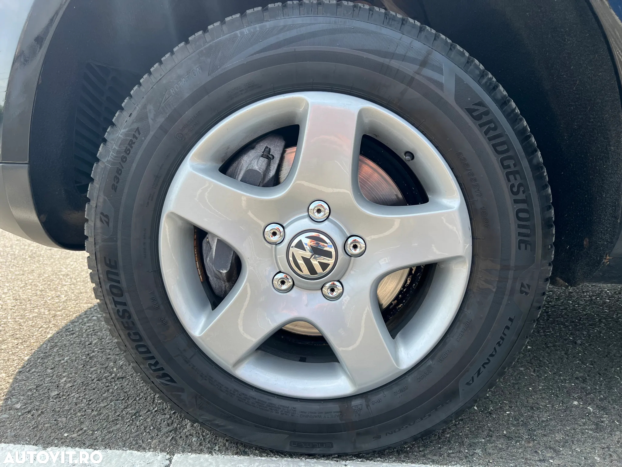 Volkswagen Touareg - 11