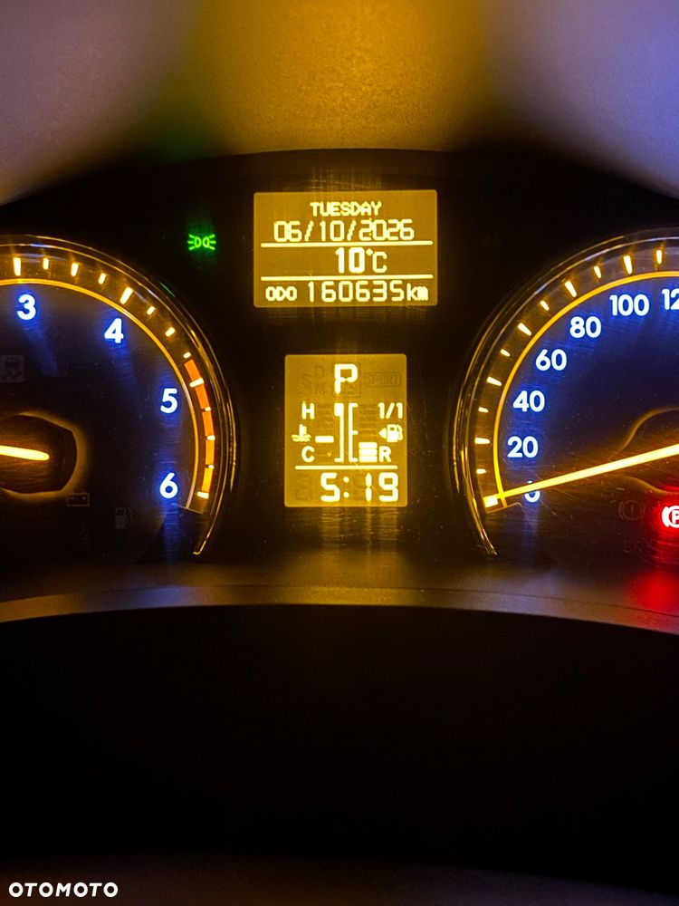 Toyota Avensis 2.2 D-4D Sol - 15