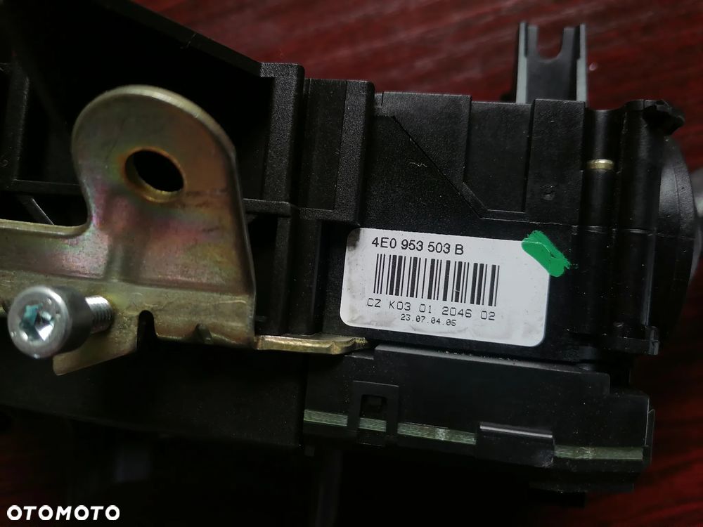 Manetki Przełącznik Przełącznik Zespolony Audi A8 D3 4E0953521 4E0953503B 4E0953549/A - 6
