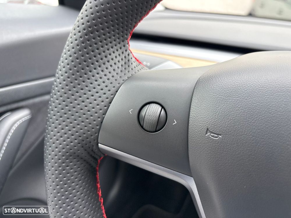 Tesla Model 3 Standard Range Plus RWD - 11
