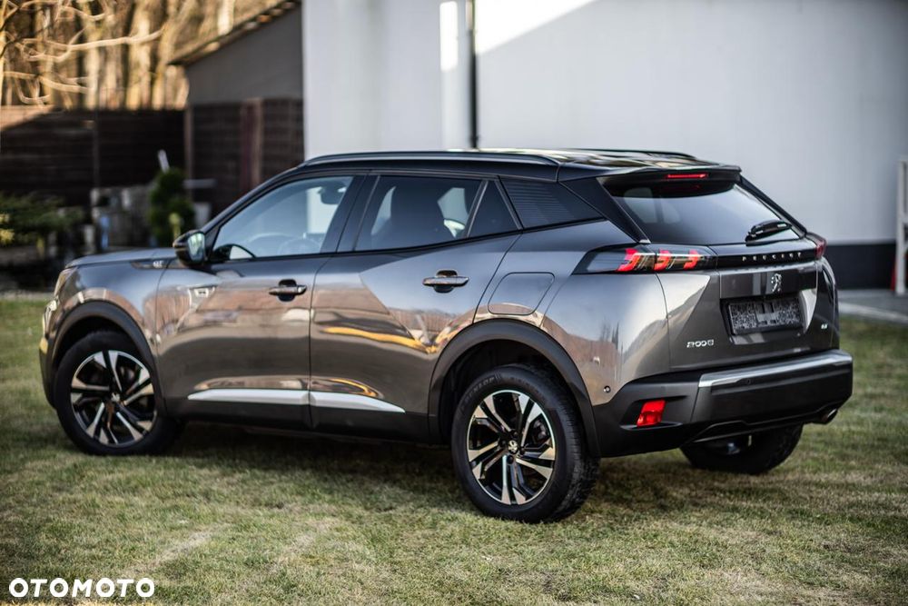 Peugeot 2008 BlueHDi 130 EAT8 GT Pack - 10