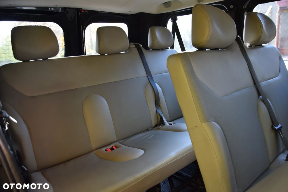 Opel Vivaro - 9