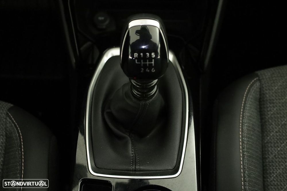 Peugeot 2008 1.2 PureTech Allure - 14