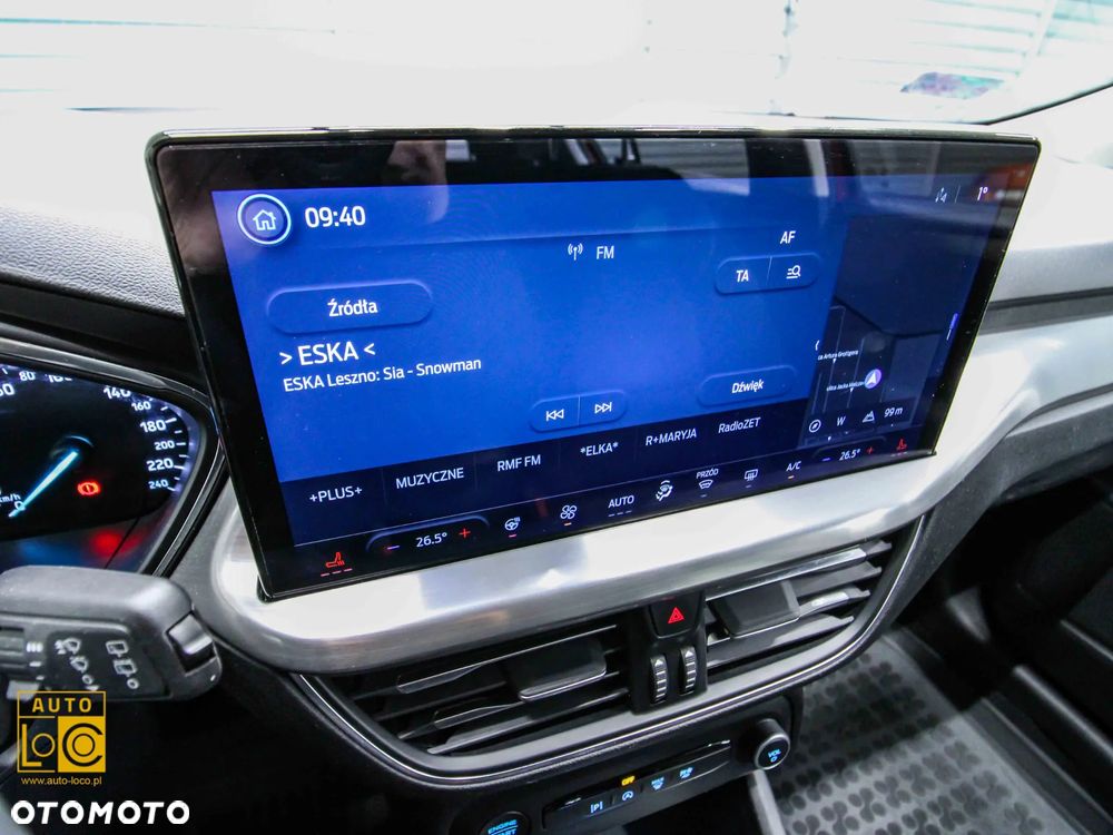Ford Focus 1.0 EcoBoost Titanium - 26