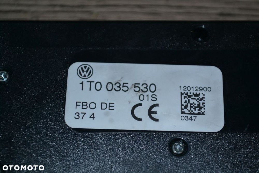 VW AUDI SEAT SKODA WZMACNIACZ ANTENOWY 1T0035530 - 2