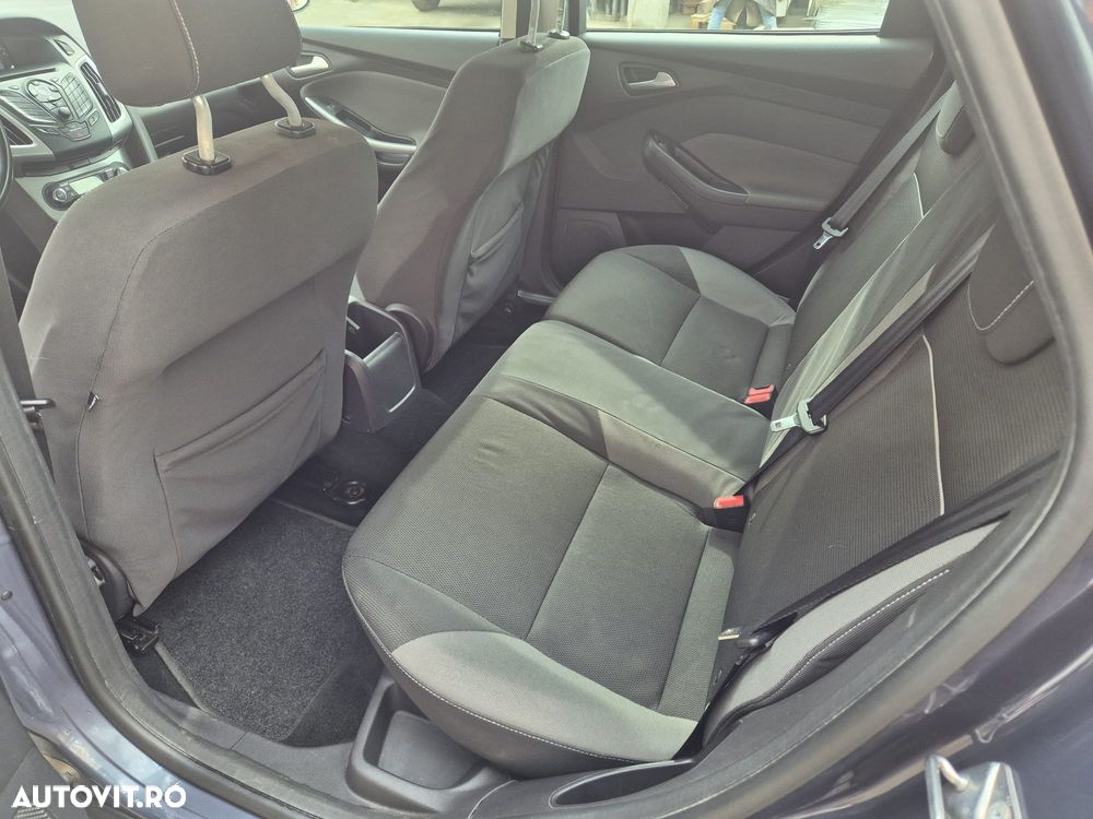 Ford Focus - 3