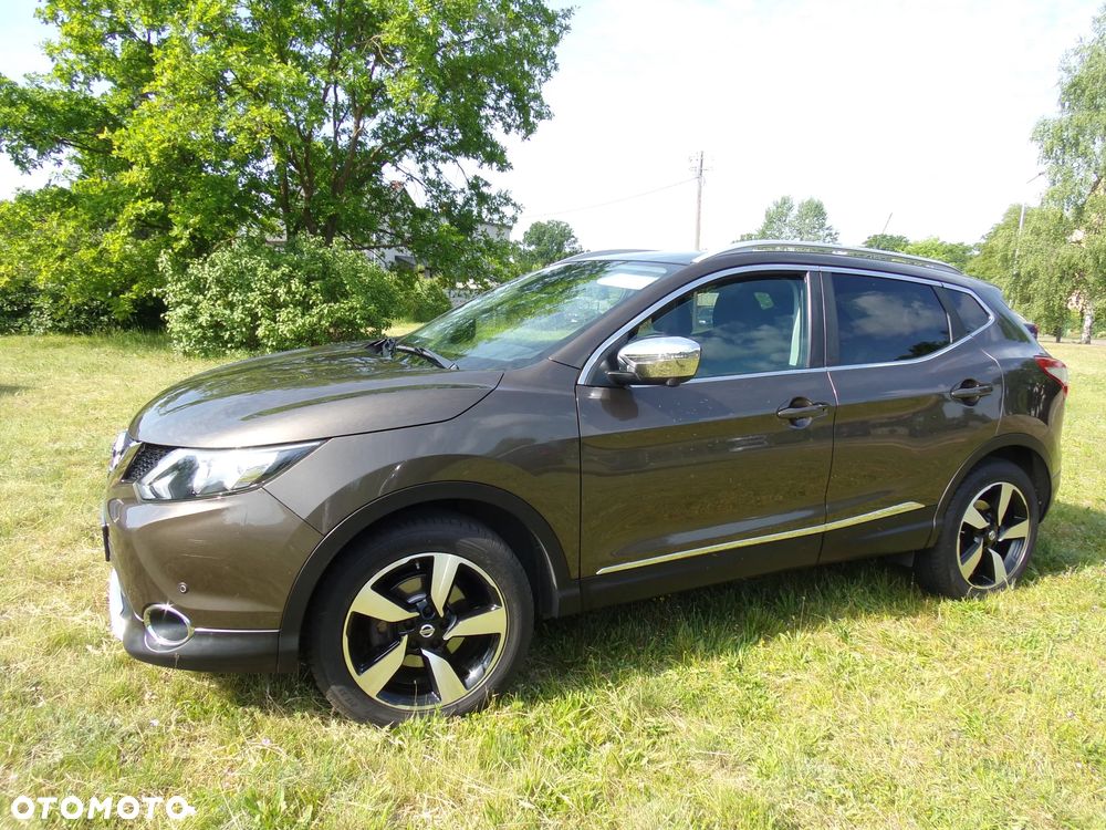 Nissan Qashqai 1.6 DIG-T N-Connecta - 1