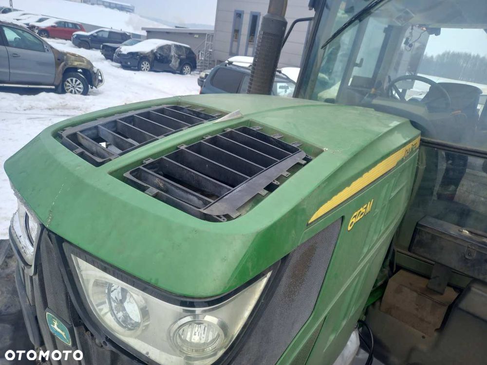 Maska John Deere 6125M - 3