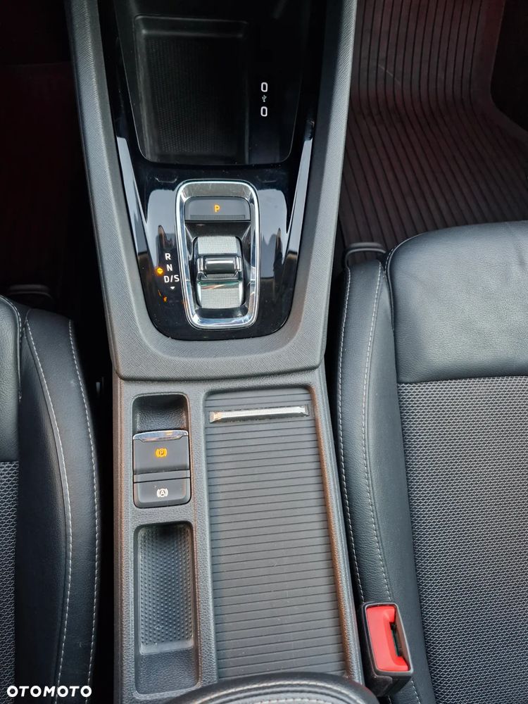 Skoda Octavia 2.0 TDI DSG Edition Plus - 16