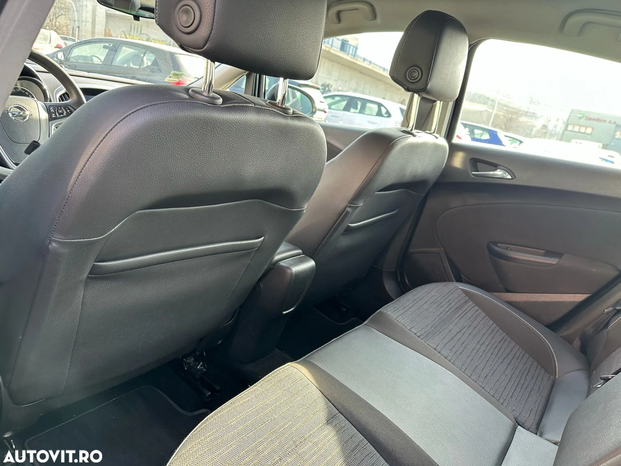 Opel Astra 1.6 TWINPORT ECOTEC Active - 5