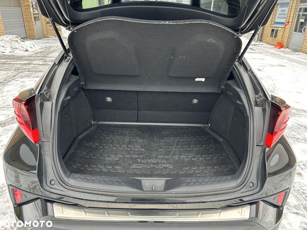 Toyota C-HR 2.0 Hybrid Executive - 25