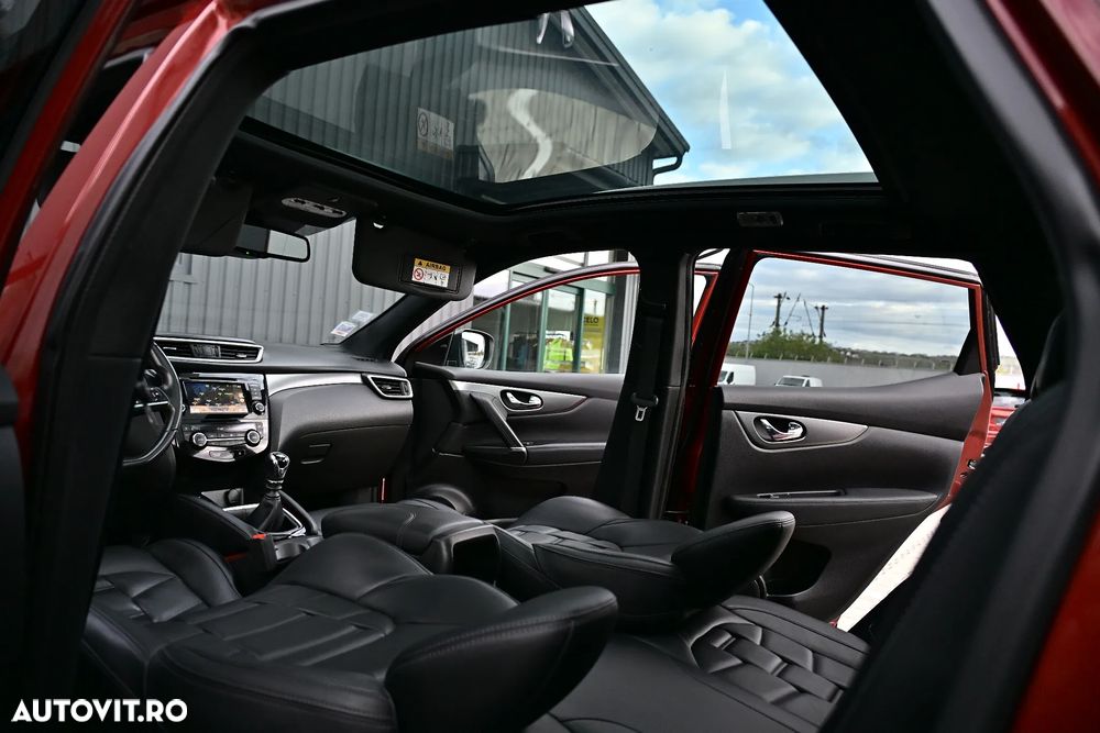 Nissan Qashqai 1.7 dCi TEKNA+ - 31