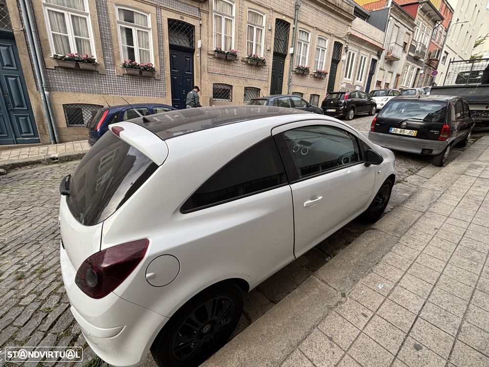 Opel Corsa 1.2 Black Edition - 5