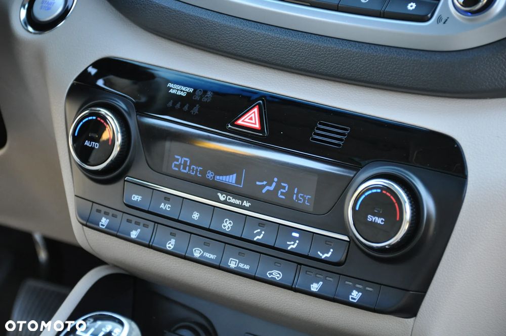 Hyundai Tucson 2.0 CRDI 2WD Style - 36