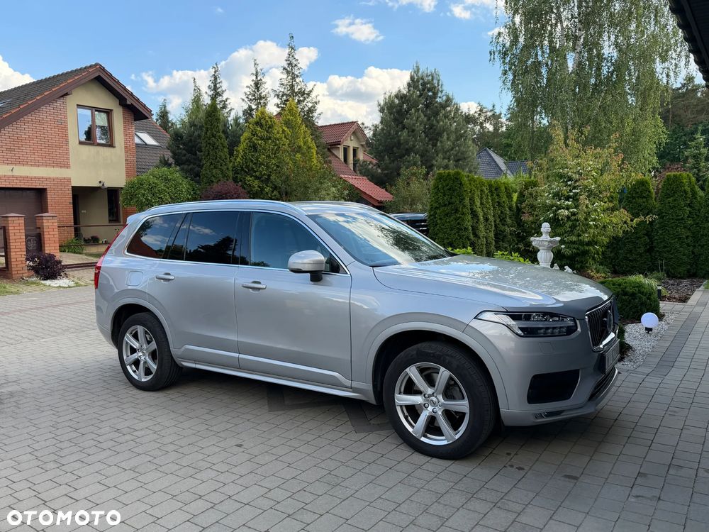 Volvo XC 90 B5 D AWD Momentum - 3