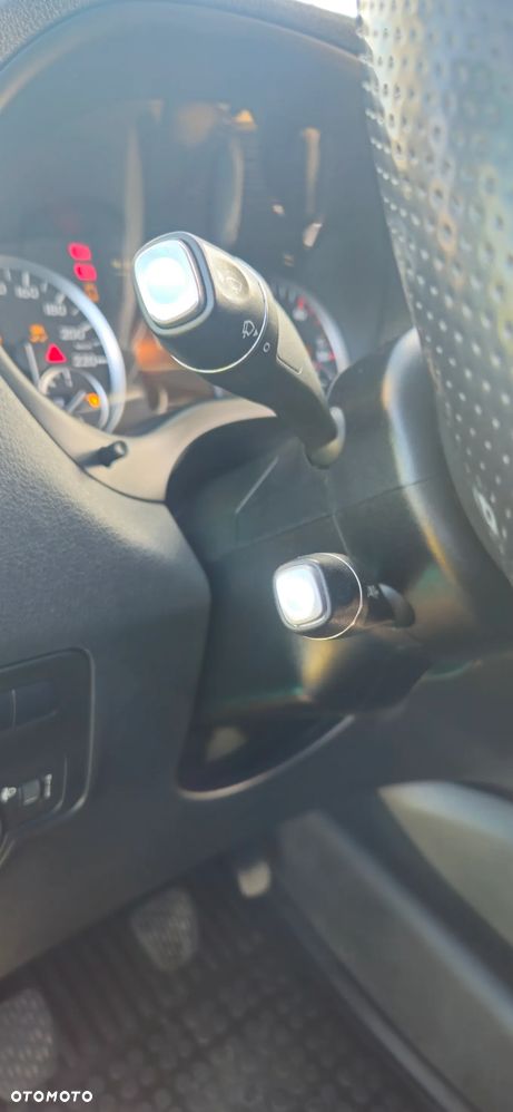 Mercedes-Benz VITO - 26