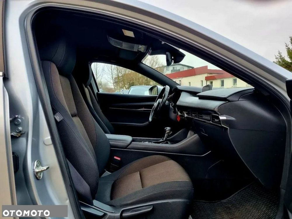 Mazda 3 SKYACTIV-G 2.0 M-Hybrid DRIVE - 12