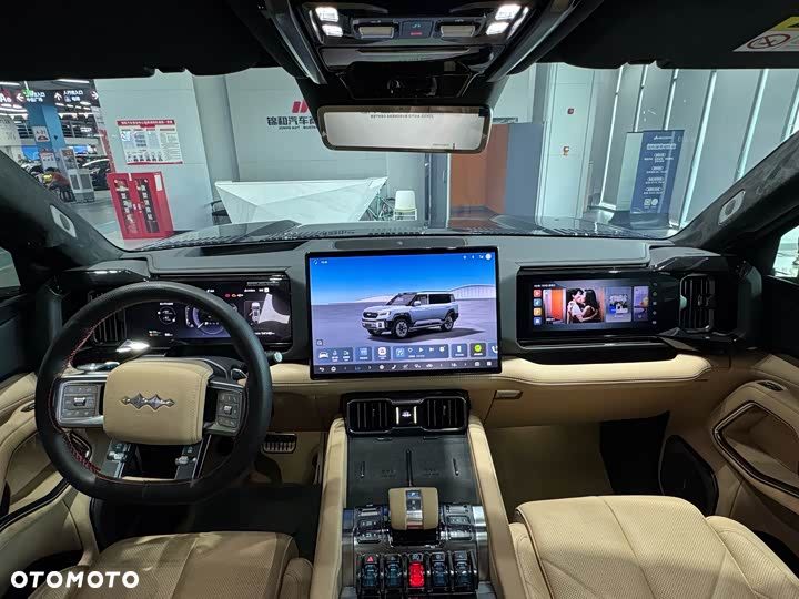 BYD Leopard 8 - 8