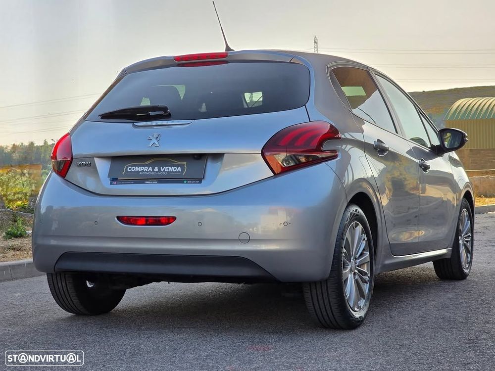 Peugeot 208 1.6 BlueHDi Style - 2