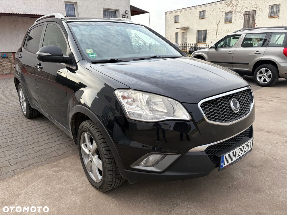 SsangYong/KGM Korando 2.0 E-XDi DPF 2WD Automatik Sapphire - 1