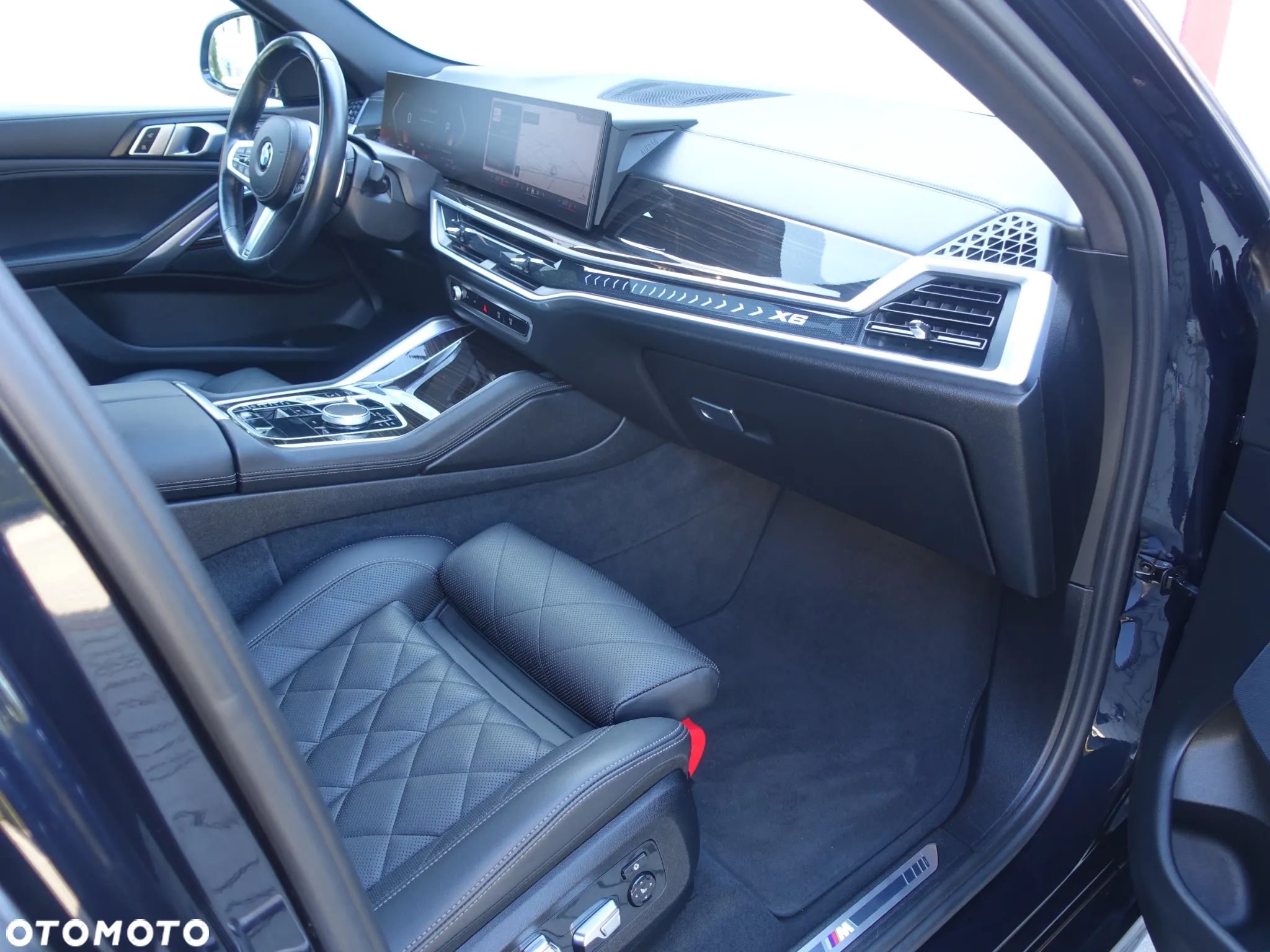 BMW X6 xDrive30d mHEV - 12