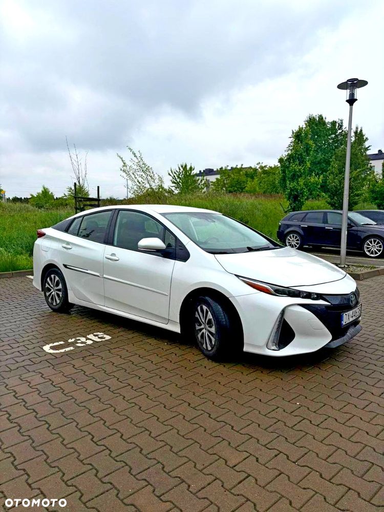 Toyota Prius - 1