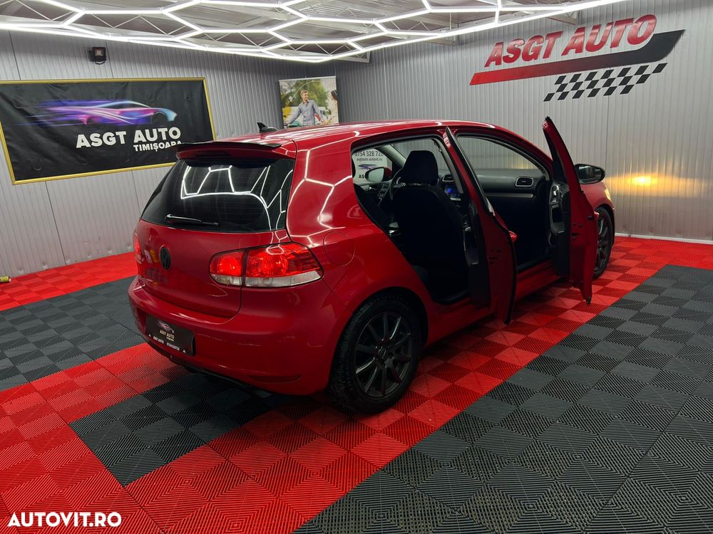 Volkswagen Golf - 18