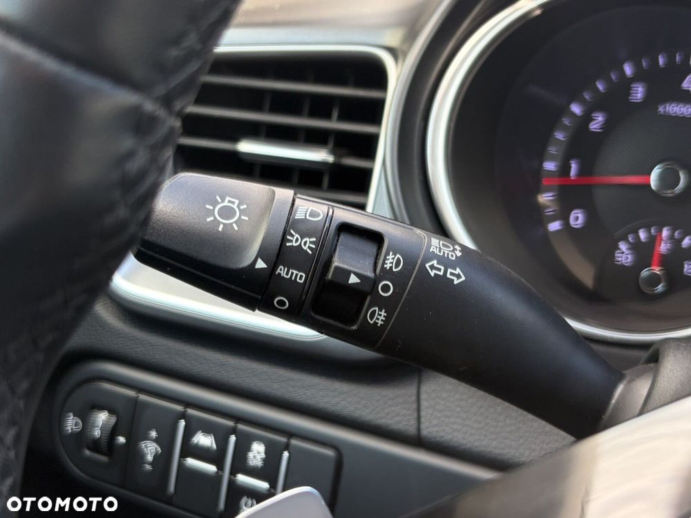 Kia Ceed 1.5 T-GDI M DCT - 21