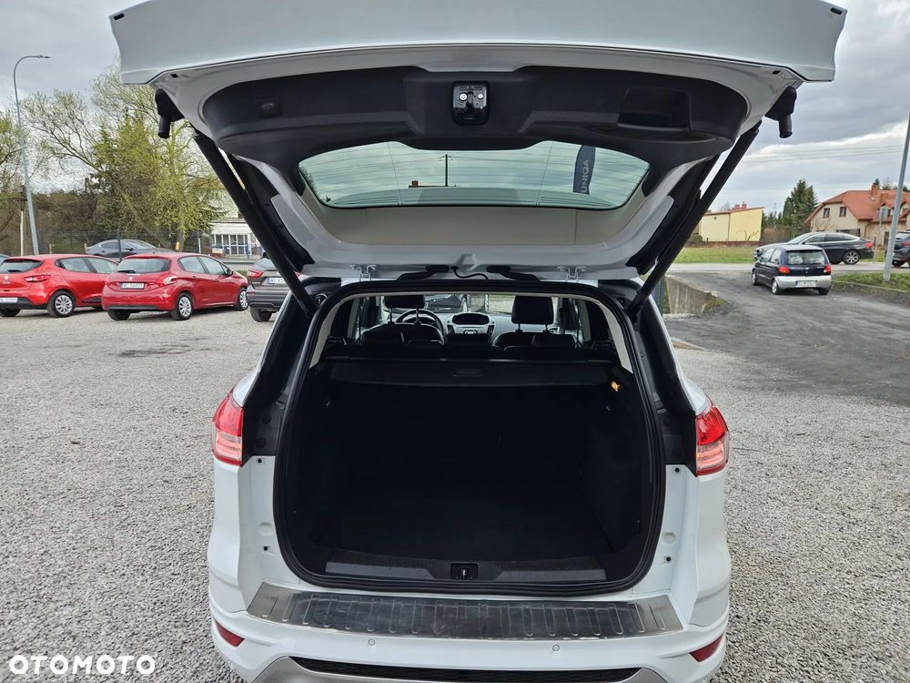 Ford Kuga 2.0 TDCi 4x4 Individual - 33