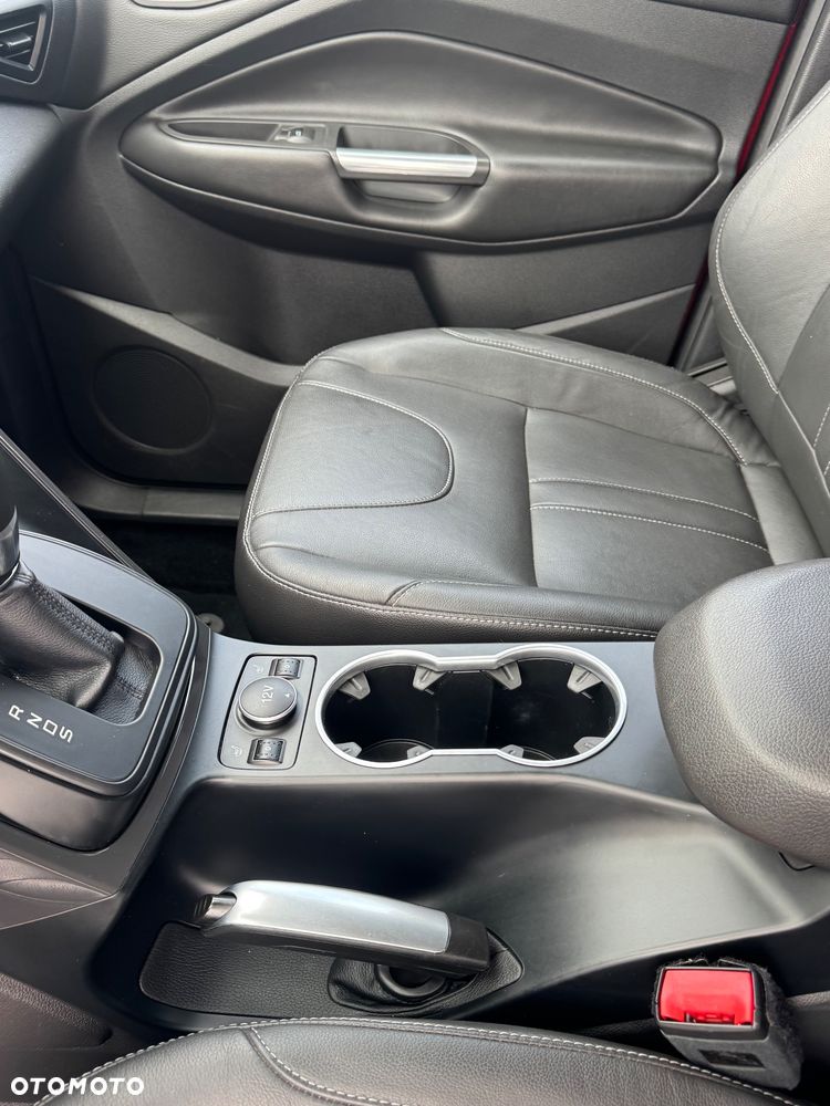 Ford Kuga 2.0 TDCi 4WD Titanium Plus - 30