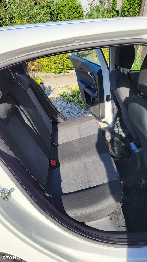 Fiat Tipo 1.4 T-Jet 16v Pop - 21