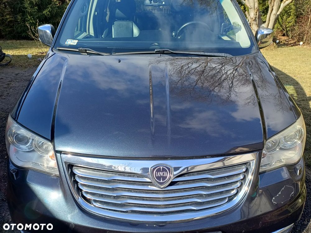 Lancia Voyager 2.8 Multijet 16v Platinum - 2