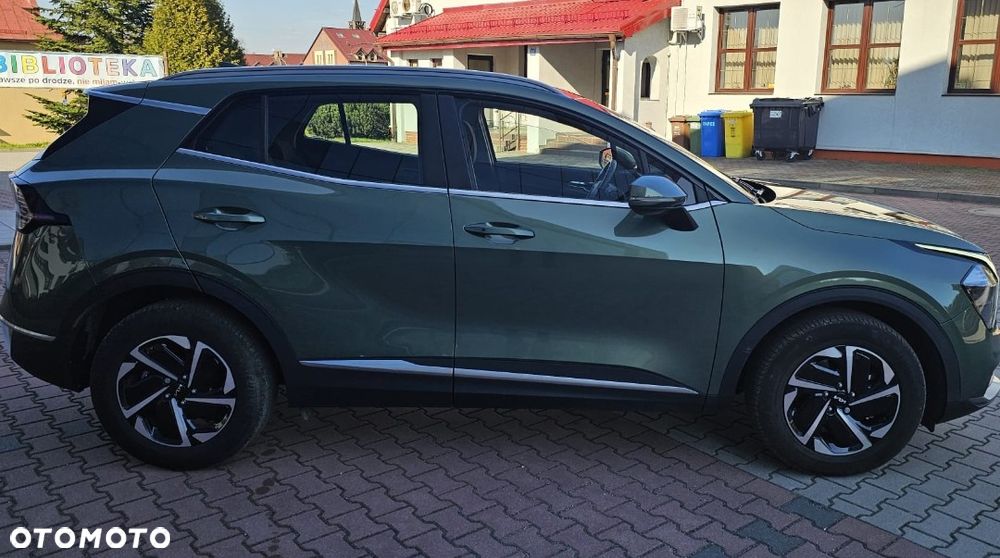 Kia Sportage 1.6 T-GDI HEV Business Line 2WD - 4