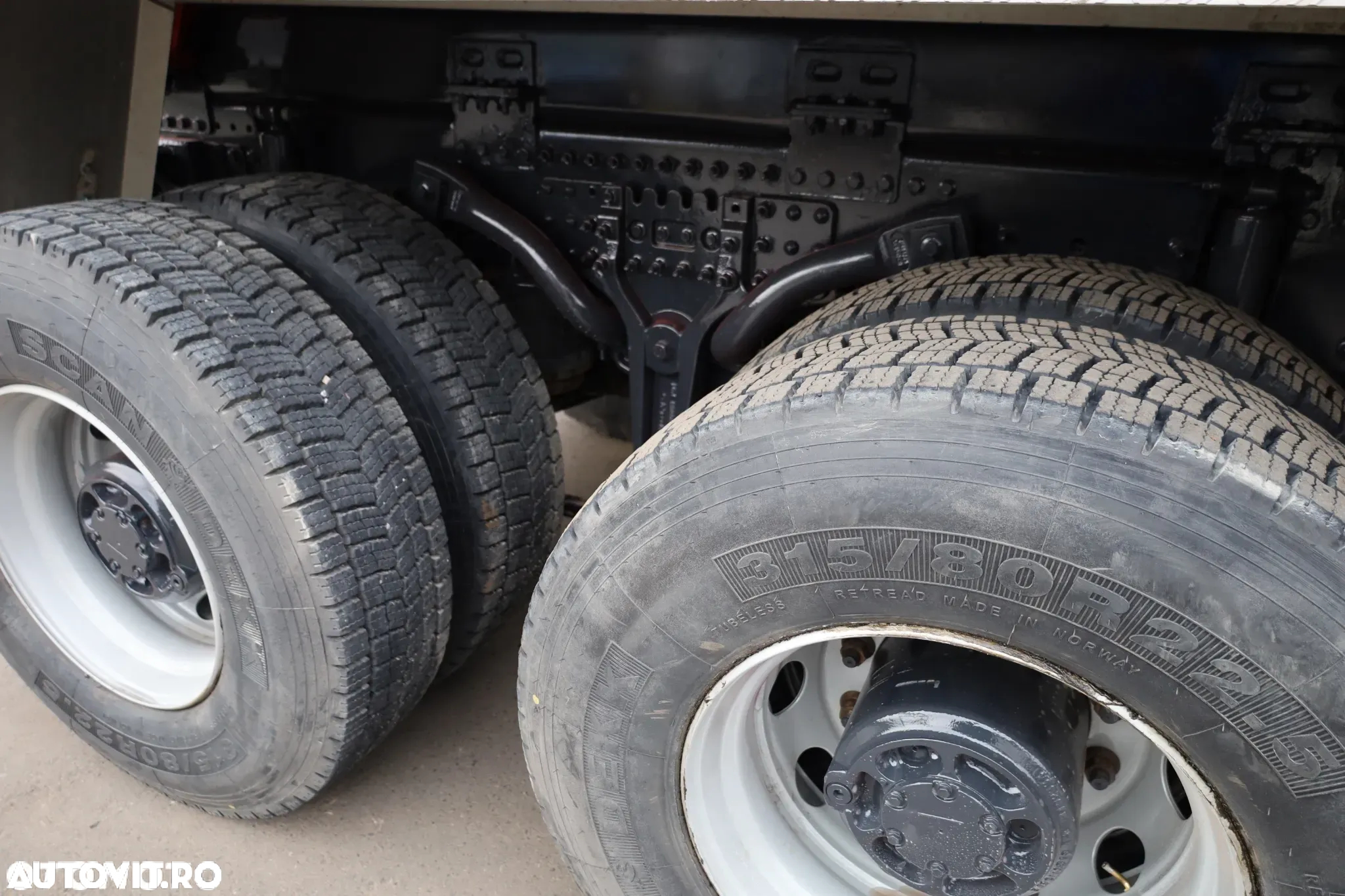 Volvo FH540 8x4 - 10