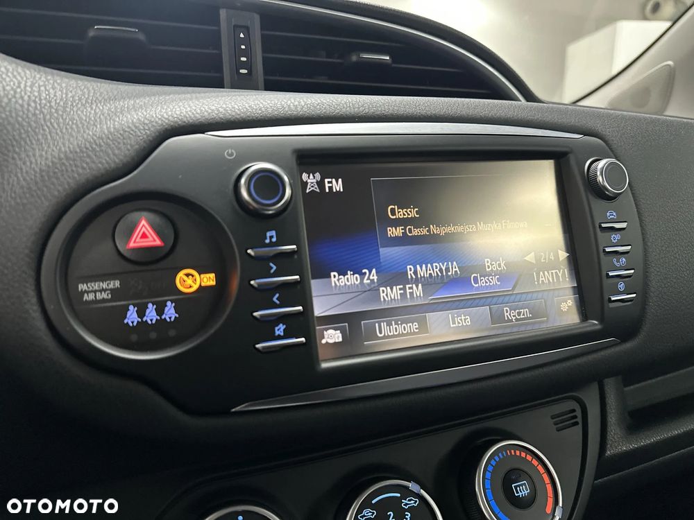 Toyota Yaris 1.5 Premium CVT - 17
