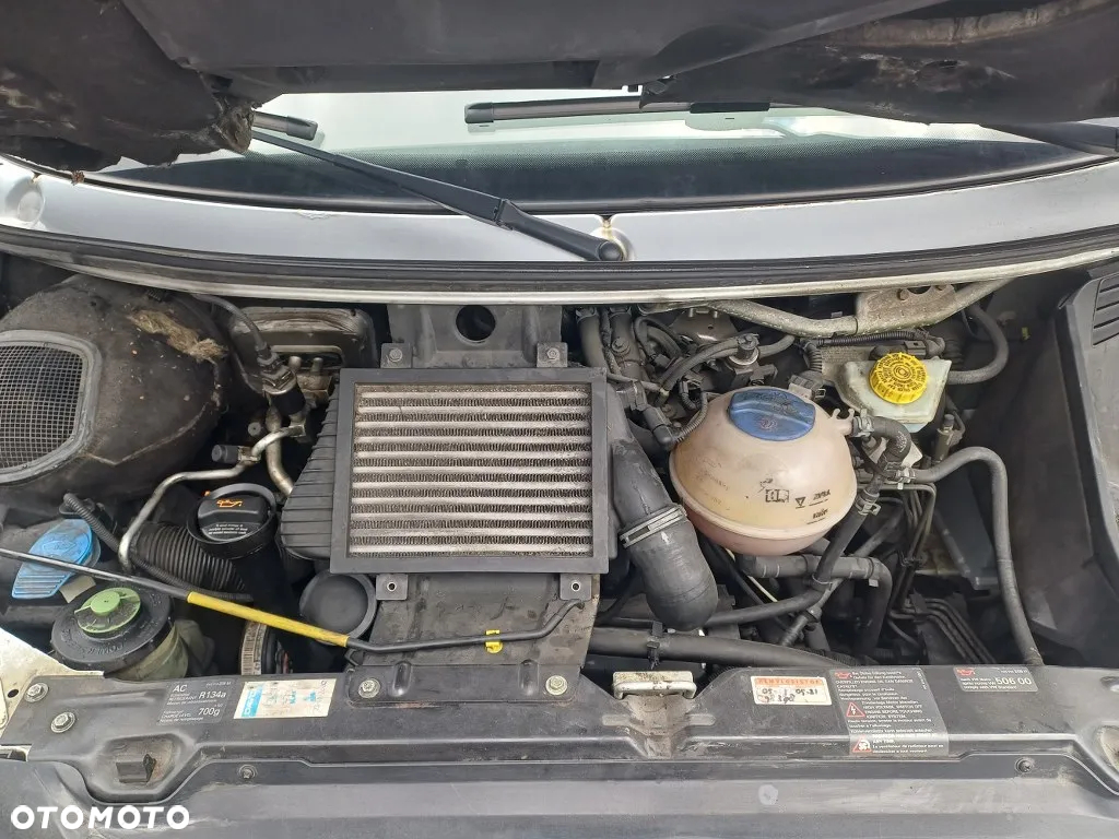 Volkswagen Transporter - 13