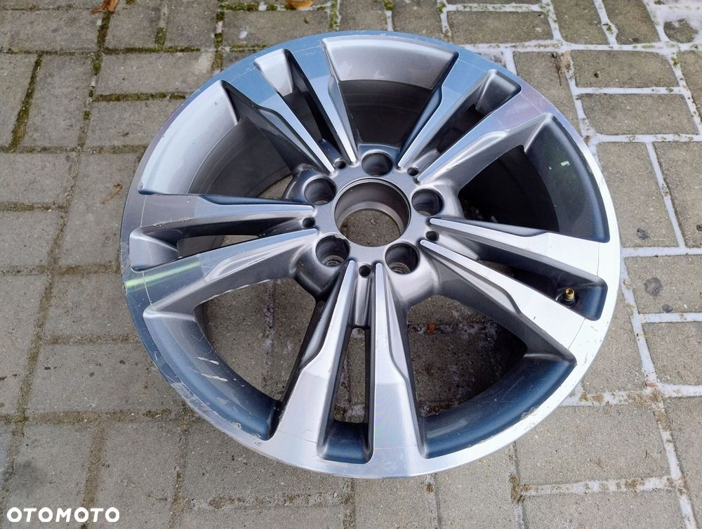 felga 8j 17 et48 mercedes w212 a2124015602 - 2