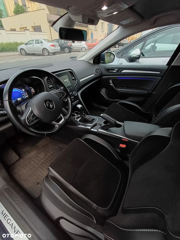 Renault Megane 1.2 Energy TCe Intens - 10