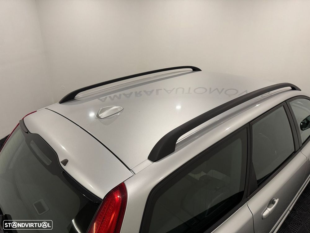 Volvo V50 1.6 D Drive R-Design Start/Stop - 25