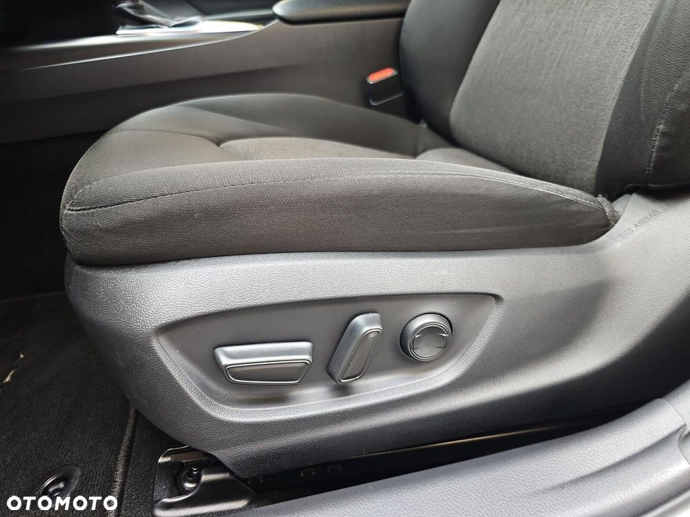 Toyota Camry 2.5 Hybrid Comfort CVT - 16