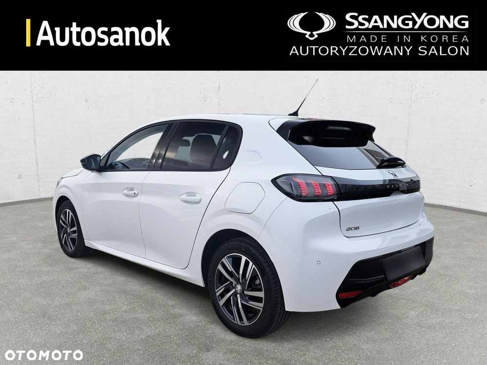 Peugeot 208 - 7