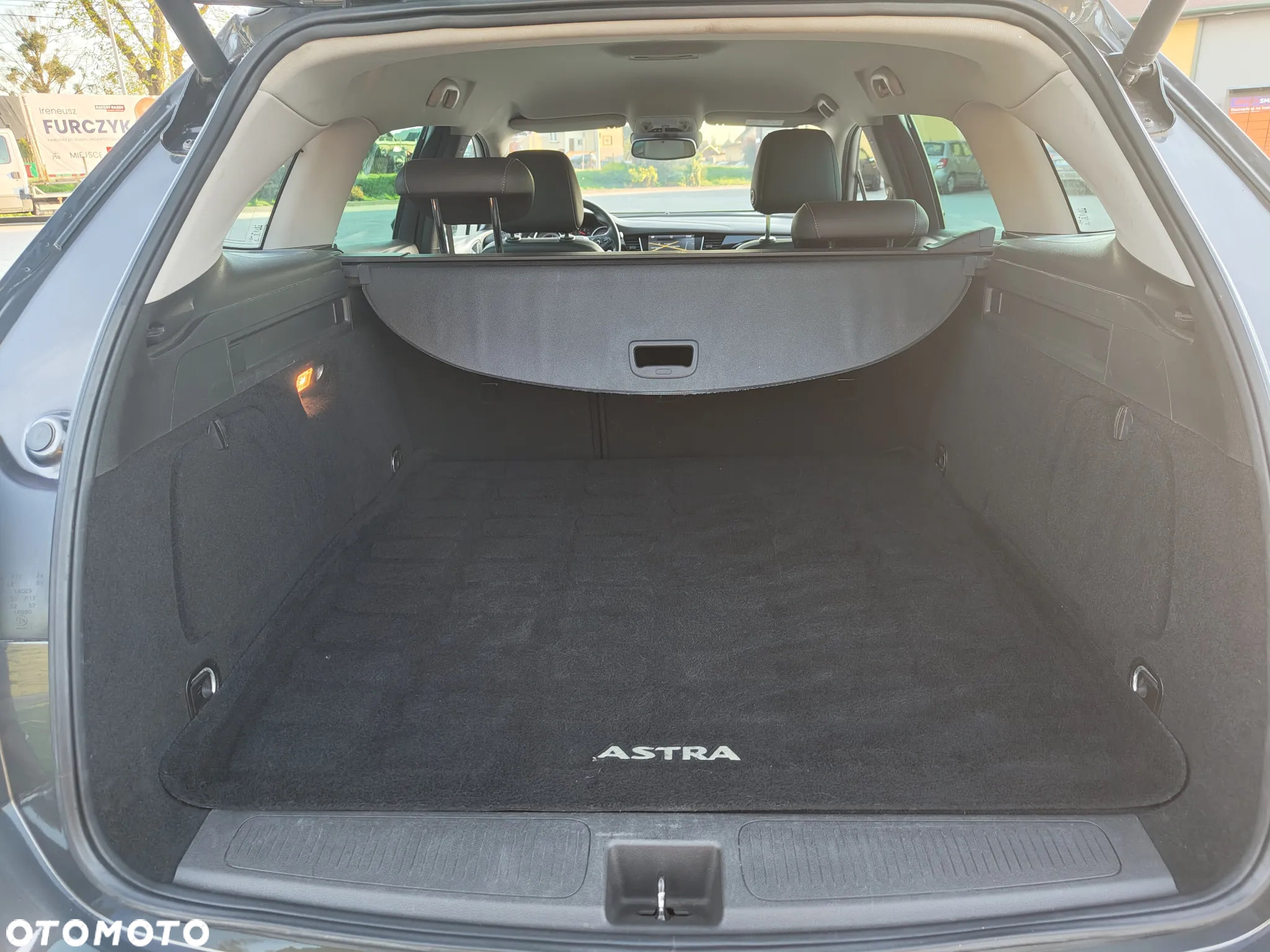 Opel Astra V 1.6 CDTI Dynamic S&S - 10