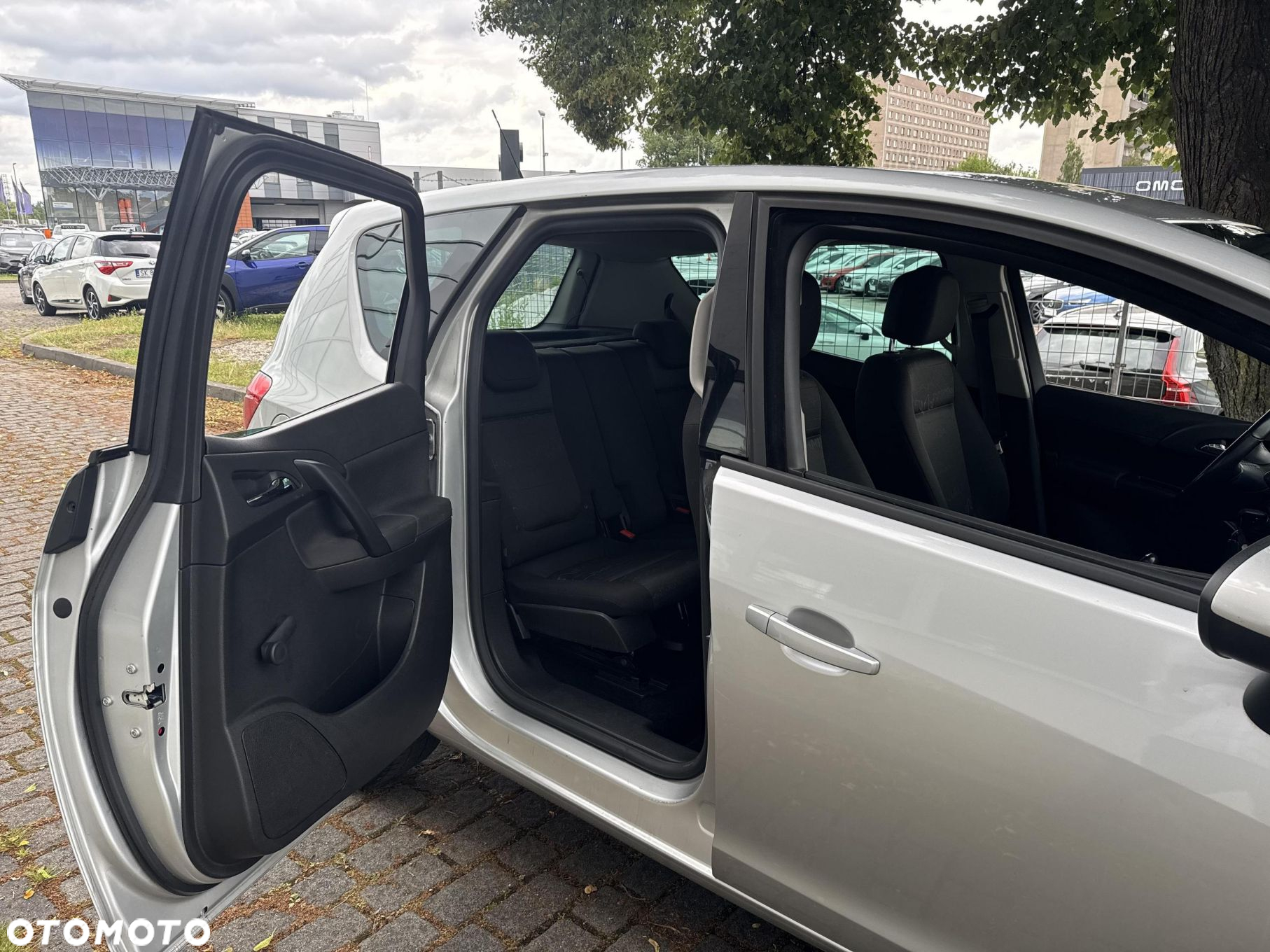 Opel Meriva - 25