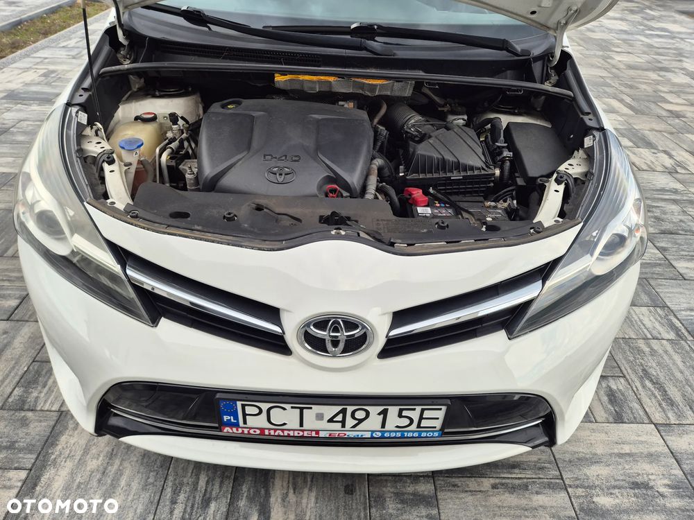 Toyota Verso 1.6 D-4D Premium - 26