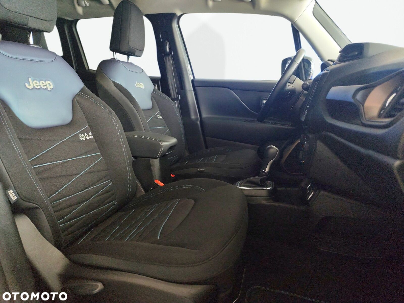 Jeep Renegade 1.5 T4 mHEV Upland FWD S&S DCT - 20