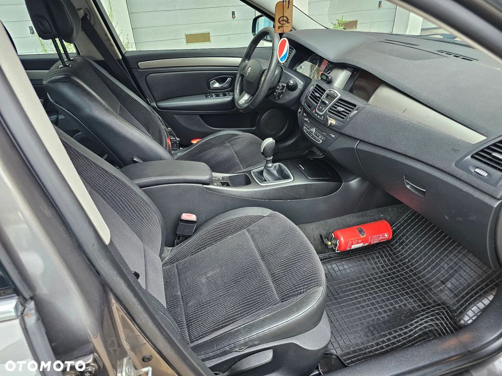 Renault Laguna 2.0 DCi Expression - 7
