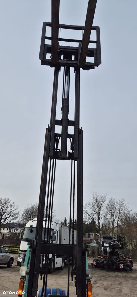 Mitsubishi EF25A - 30