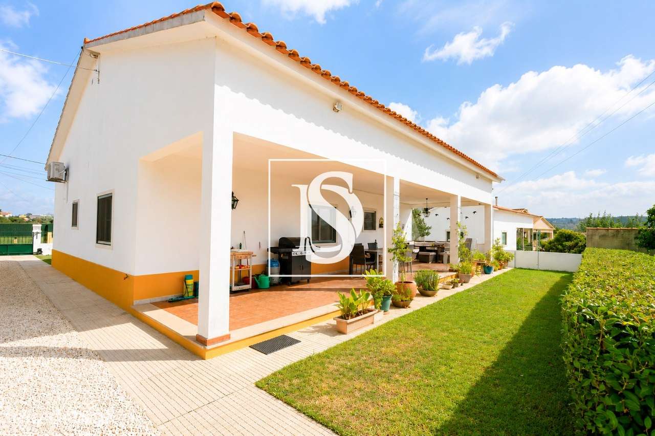 Moradia T3 Venda em Casais e Alviobeira,Tomar - Grande imagem: 2/45
