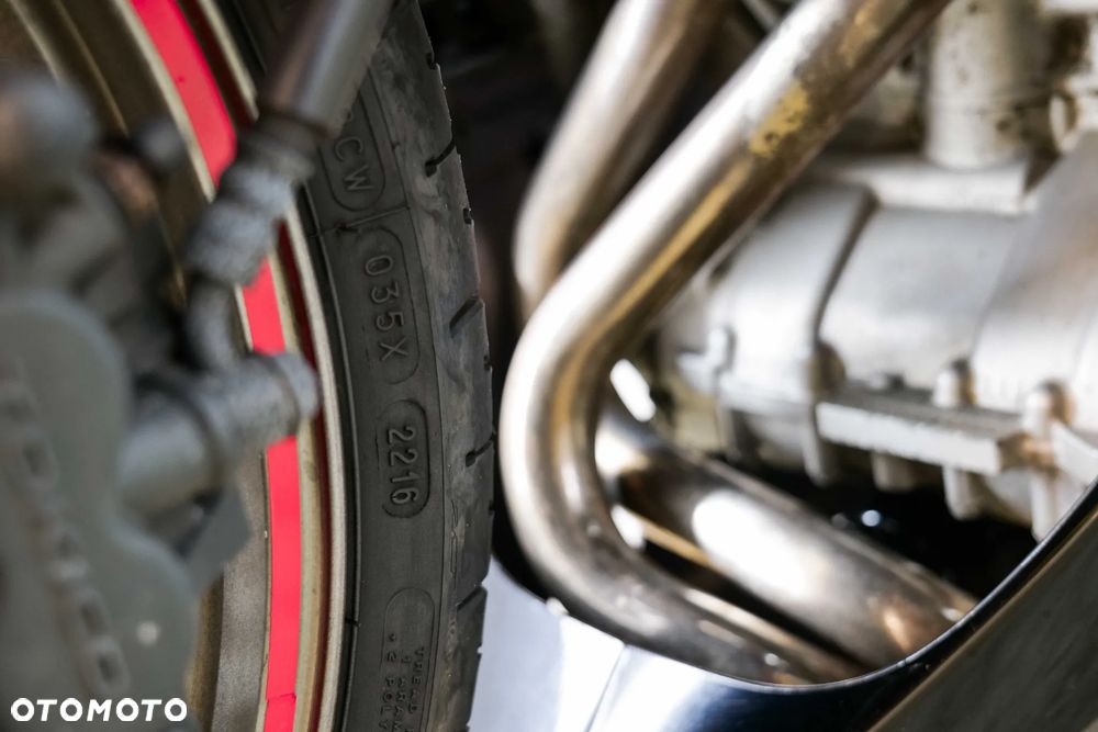 Kawasaki ER - 33